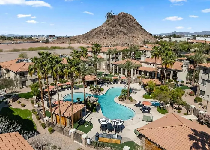 Near Asu & Diablo Stadium Pool Gym Parking Wd Apartment