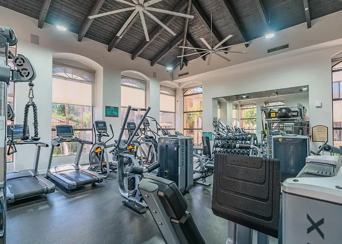 Apartment Near Asu & Diablo Stadium Pool Gym Parking Wd *