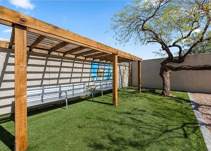 Near Asu & Diablo Stadium Pool Gym Parking Wd *