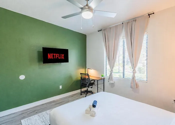 Apartment Near Asu & Diablo Stadium Pool Gym Parking Wd Tempe
